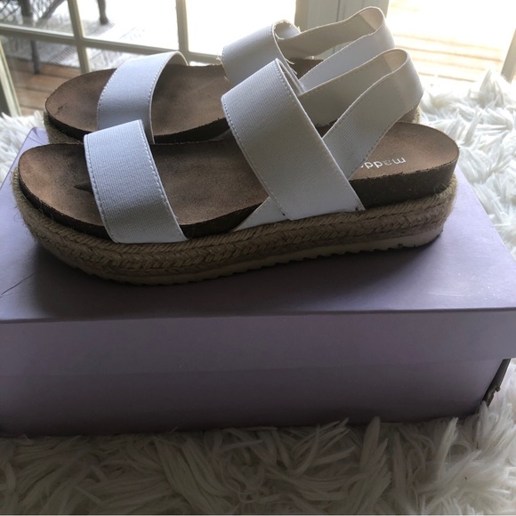 madden girl sandals womens Size 6 Cybell In White elastic straps - Picture 5 of 9